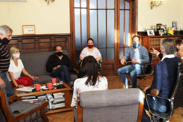 125485843_3390717947649977_8319858374643871451_o-640x427