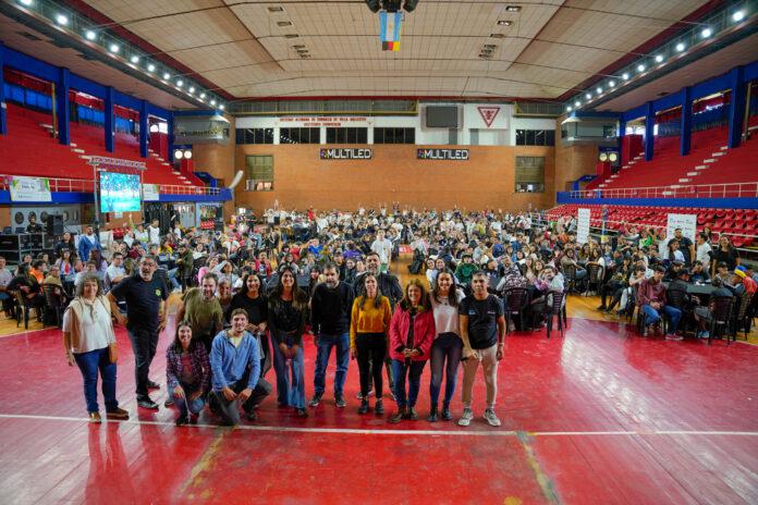 San-Martin-celebro-el-Primer-Precongreso-de-las-Juventudes-696x464