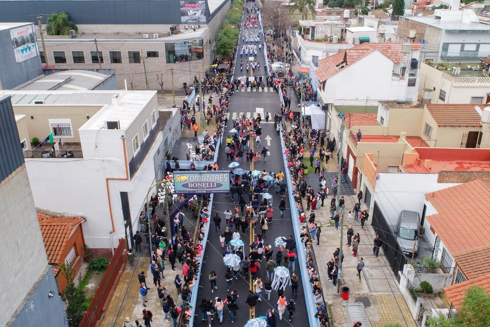 Los festejos se realizaron sobre la renovada Av. 9 de Julio.