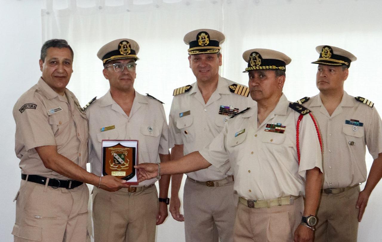 Cambio autoridades Prefectura 2