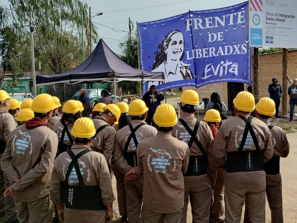 jose-c-paz-movimiento-evita-liberados-nico-lemos-obra-1