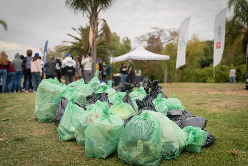 Jornada de limpieza de la costa 2 (1)