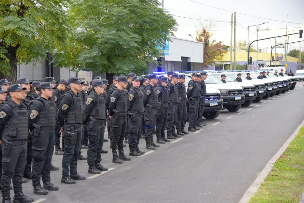 Los agentes son parte de la Unidad Táctica de Operaciones Inmediatas de la Policía de la Provincia y realizarán operativos de seguridad en puntos específicos de la ciudad.