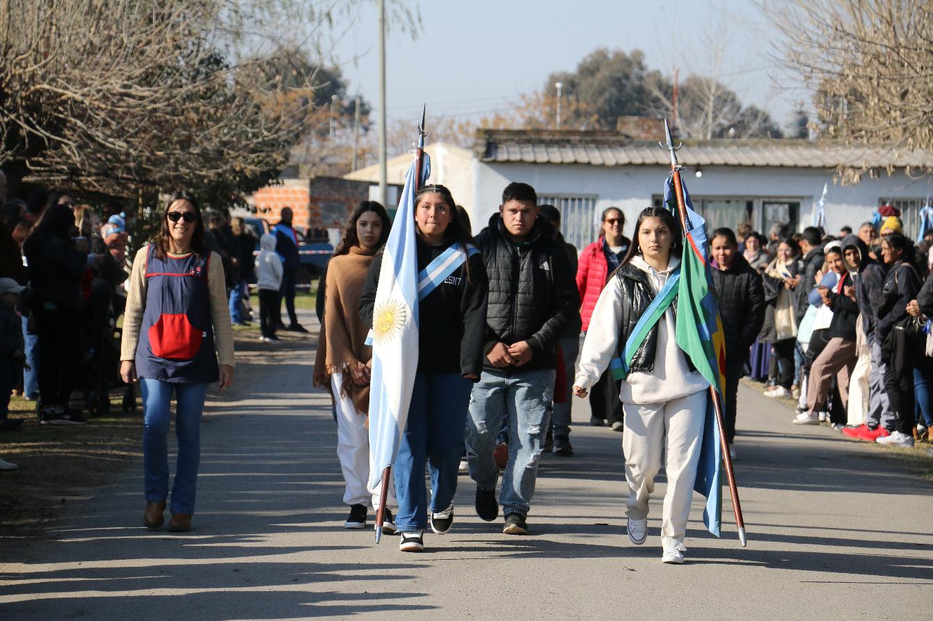 IMG_1269_copy_1341x893