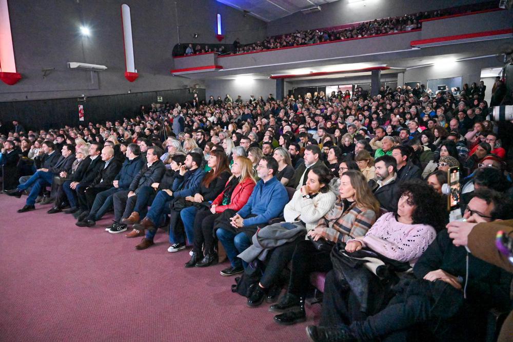La apertura se realizó a sala llena y hay más de 6.500 inscriptos