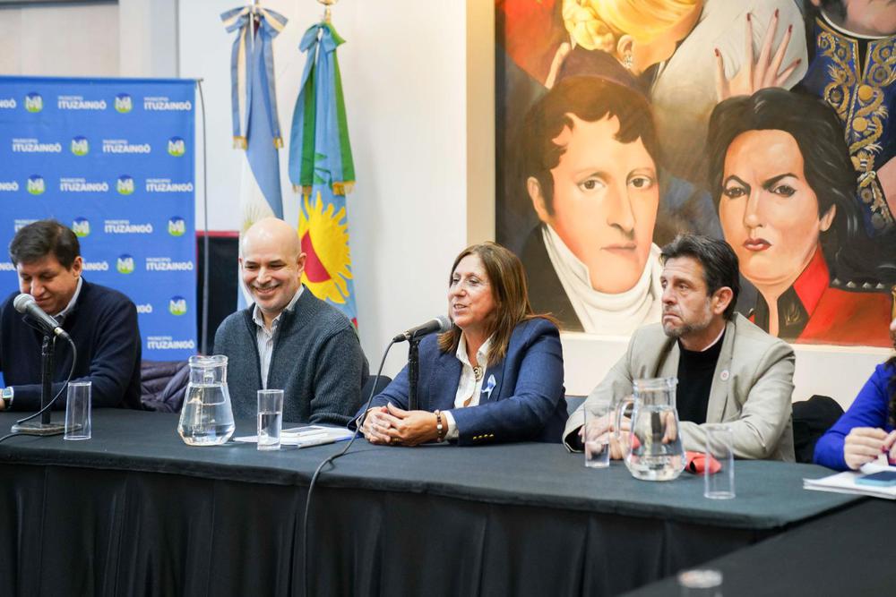 MESA DE INNOVACIÓN (5)