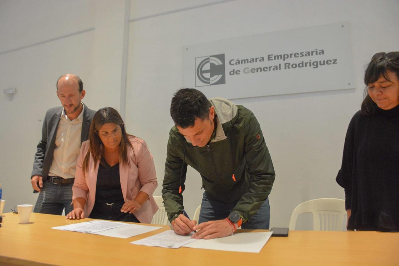 WhatsApp Image 2024-04-12 at 13.57.42 (1)