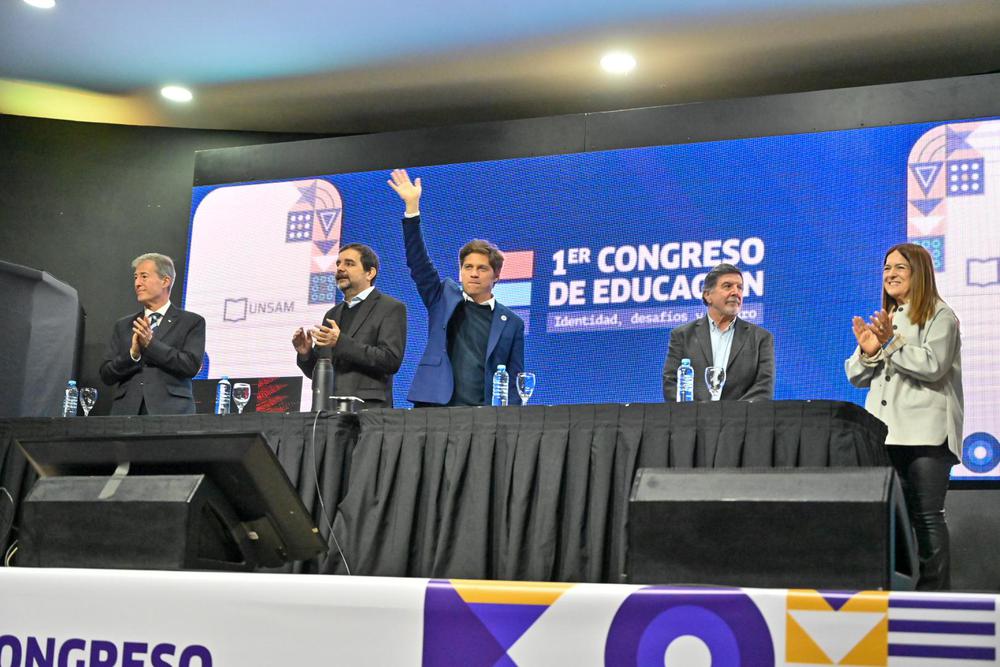 Junto a Alberto Sileoni y Carlos Greco presentaron este evento inédito en la ciudad, que continuará hasta el sábado.