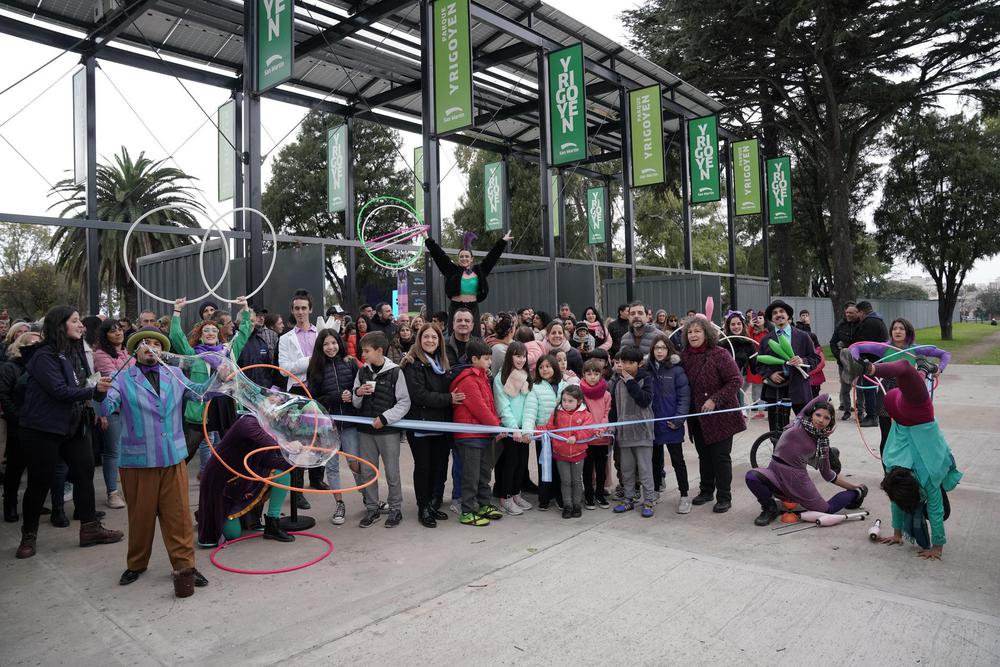 Con un gran festejo, el intendente Fernando Moreira inauguró el nuevo Parque Yrigoyen