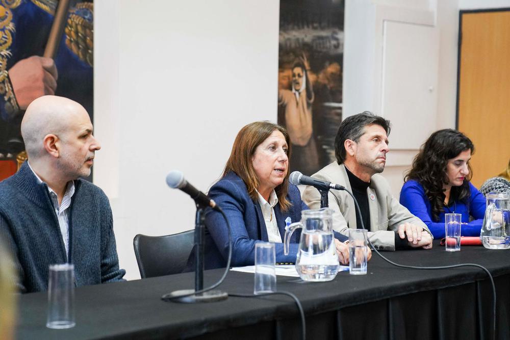 MESA DE INNOVACIÓN (6)