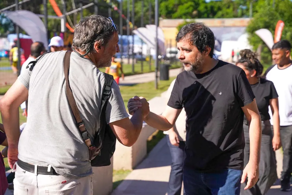“Esta es una obra muy esperada por toda la querida comunidad de Carcova. En un espacio que estuvo abandonado mucho tiempo, incluso con basurales, hoy tenemos un hermoso predio recuperado para el disfrute y el
