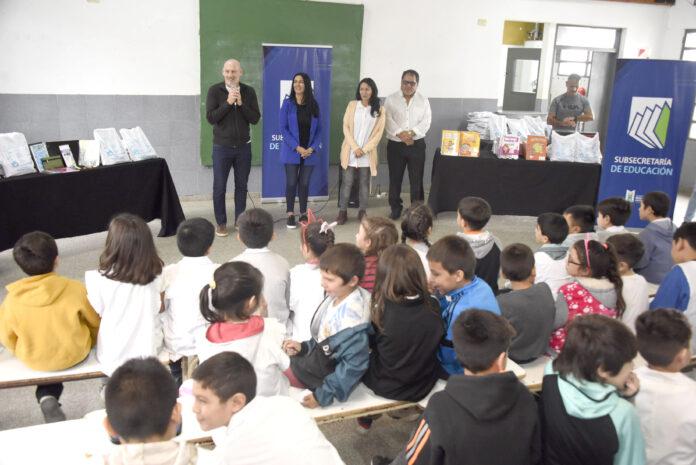 EI-malvi2419-696x465